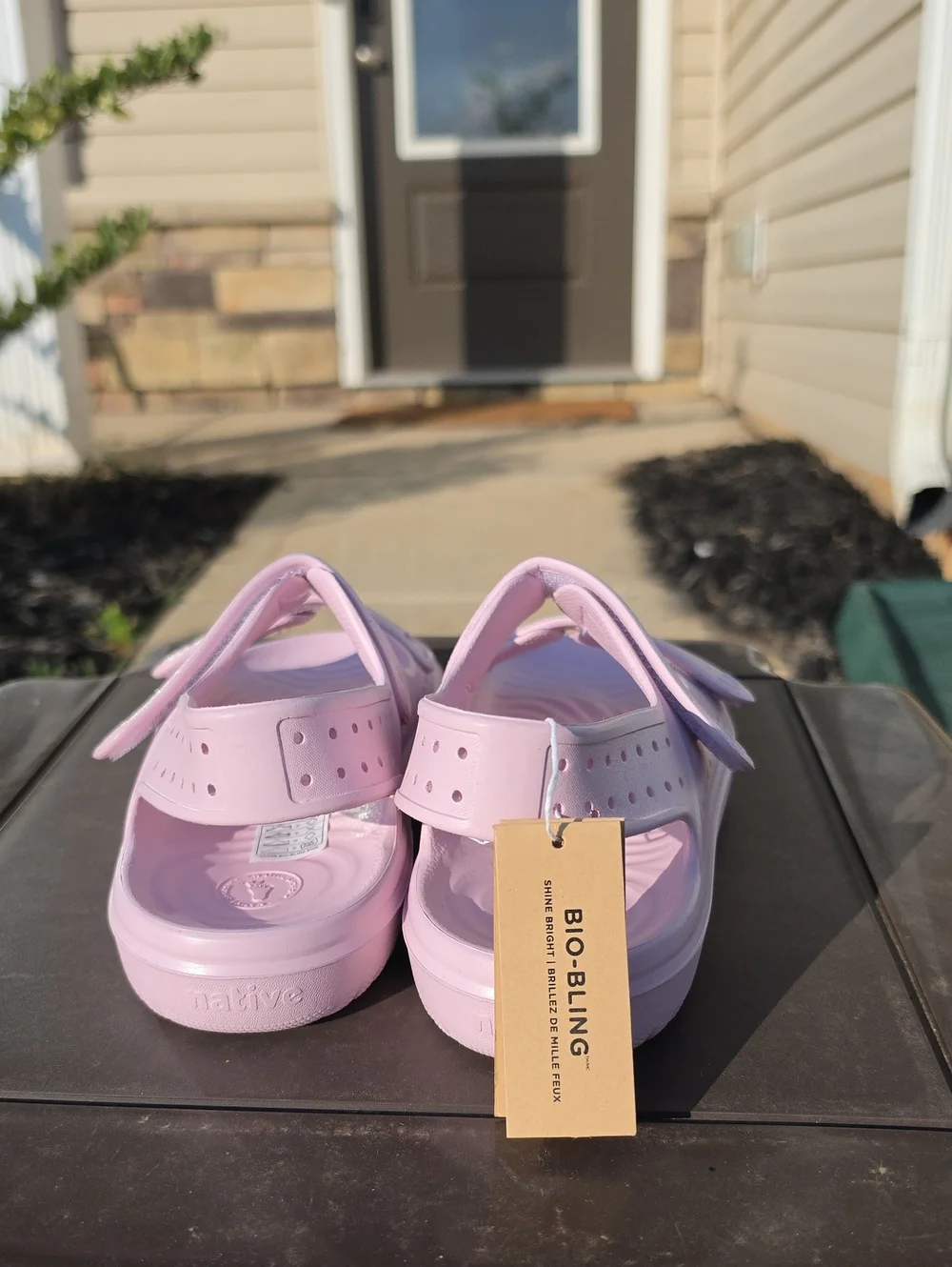 Native Shoes Child Chase Sandal Pink Bio-bling Big Kids Size J5